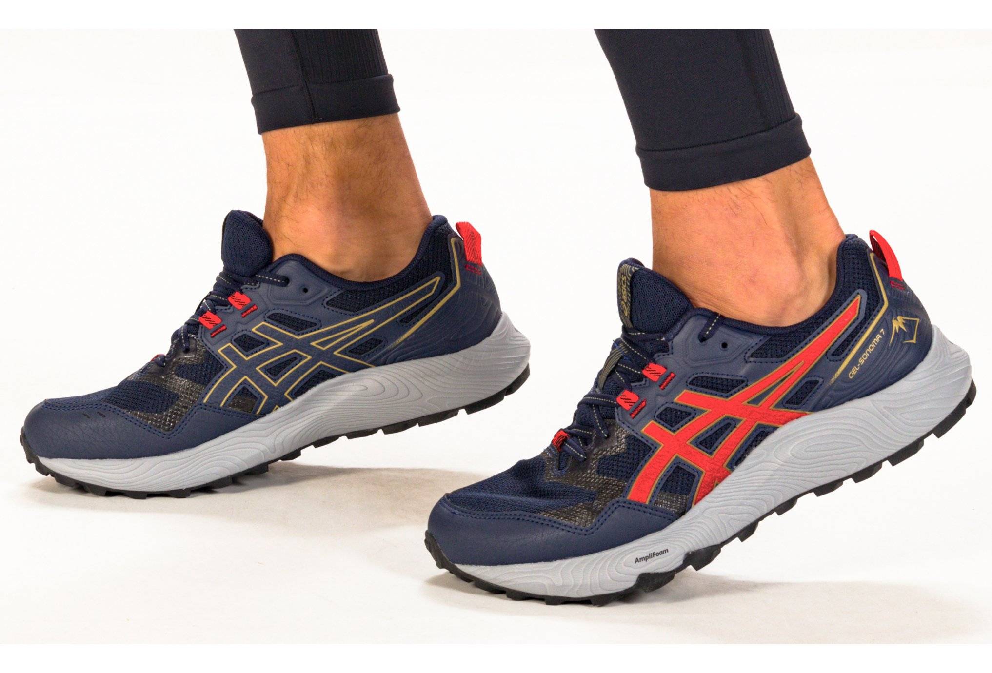 asics sanoma