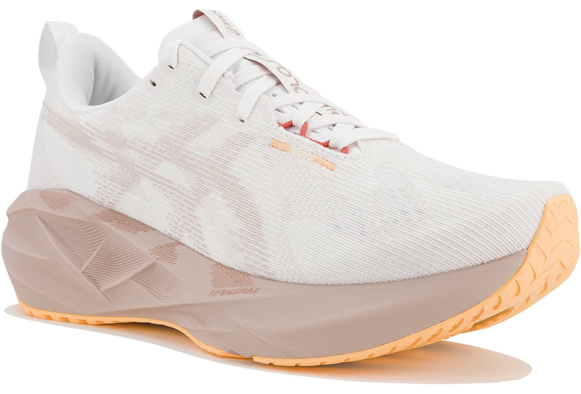 Asics Novablast 5 