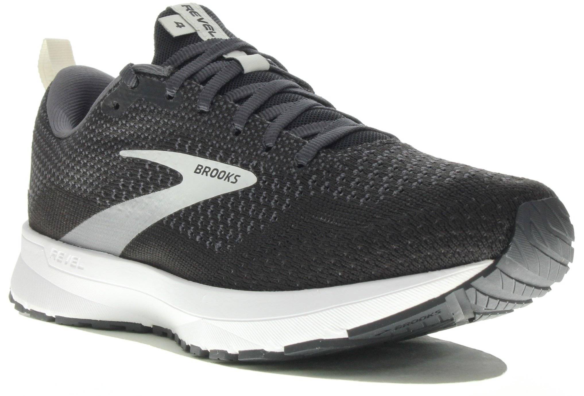 Brooks Revel 4 W 