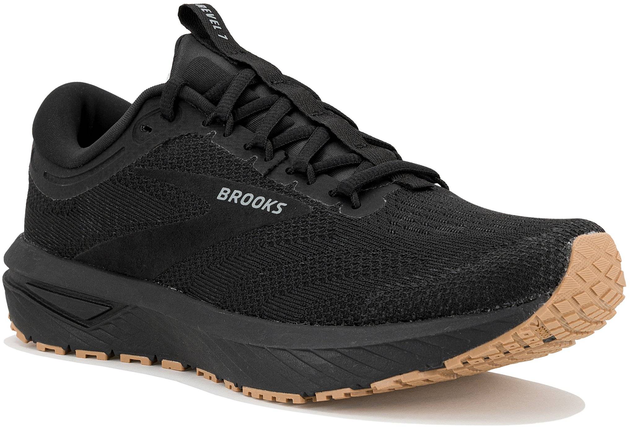 Brooks Revel 7 