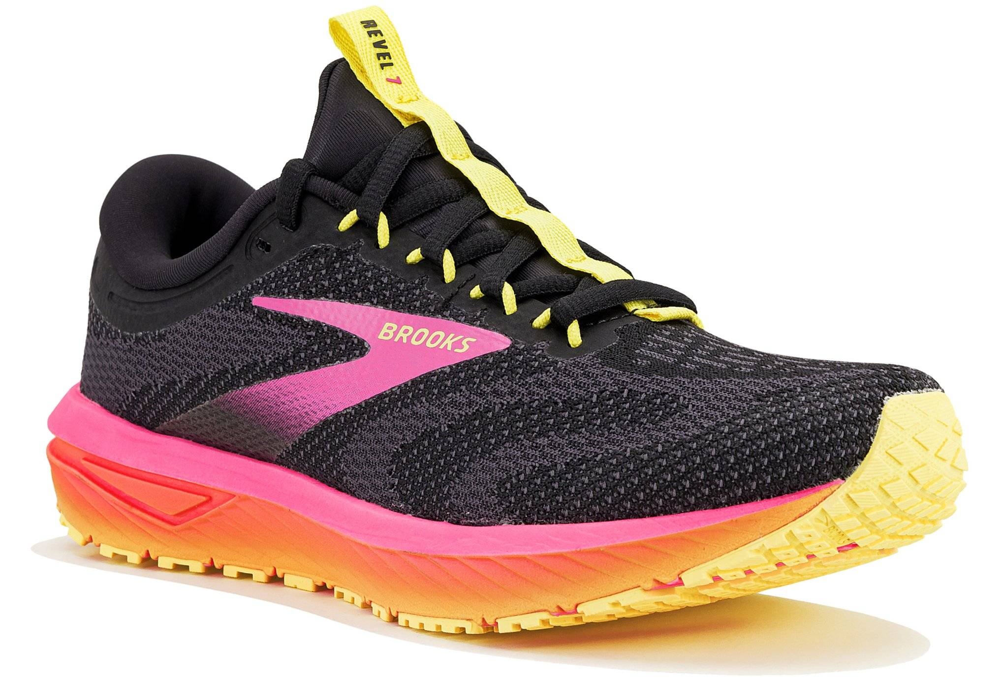 Brooks Revel 7 W 