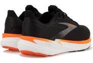 Brooks Revel 8