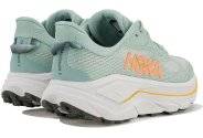 Hoka One One Challenger 8