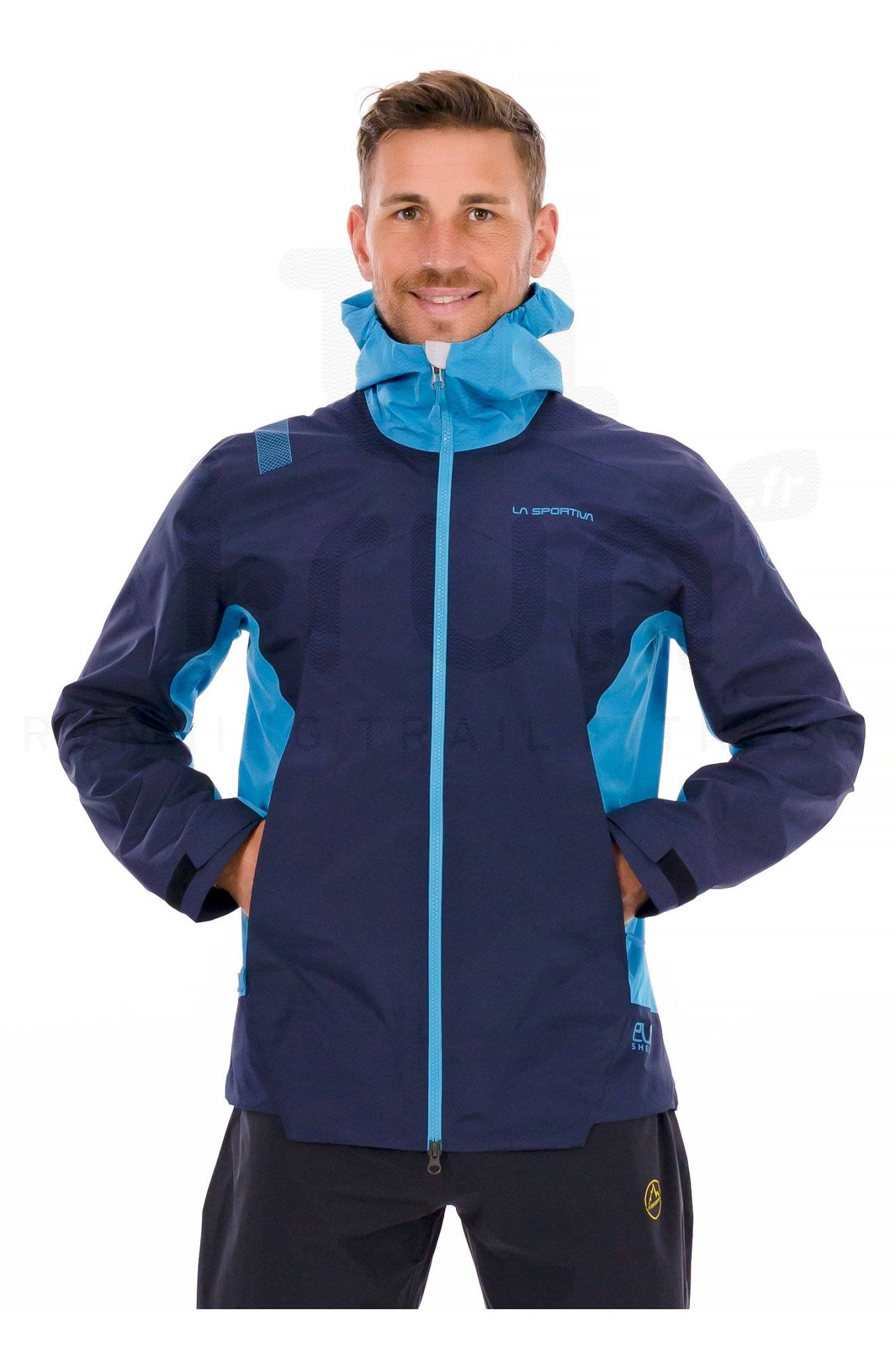 La Sportiva Discover Shell 