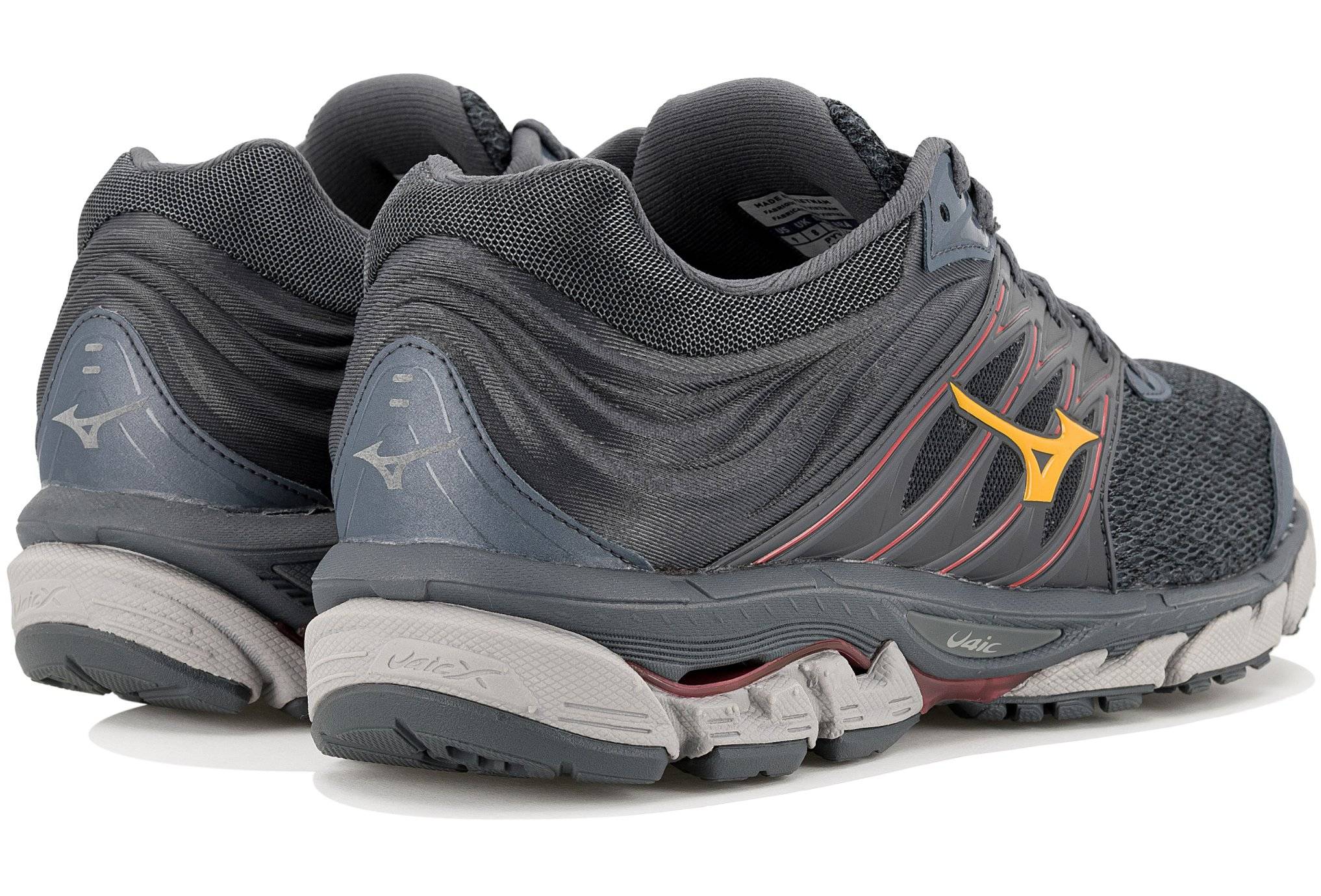 Mizuno wave paradox 5 hotsell