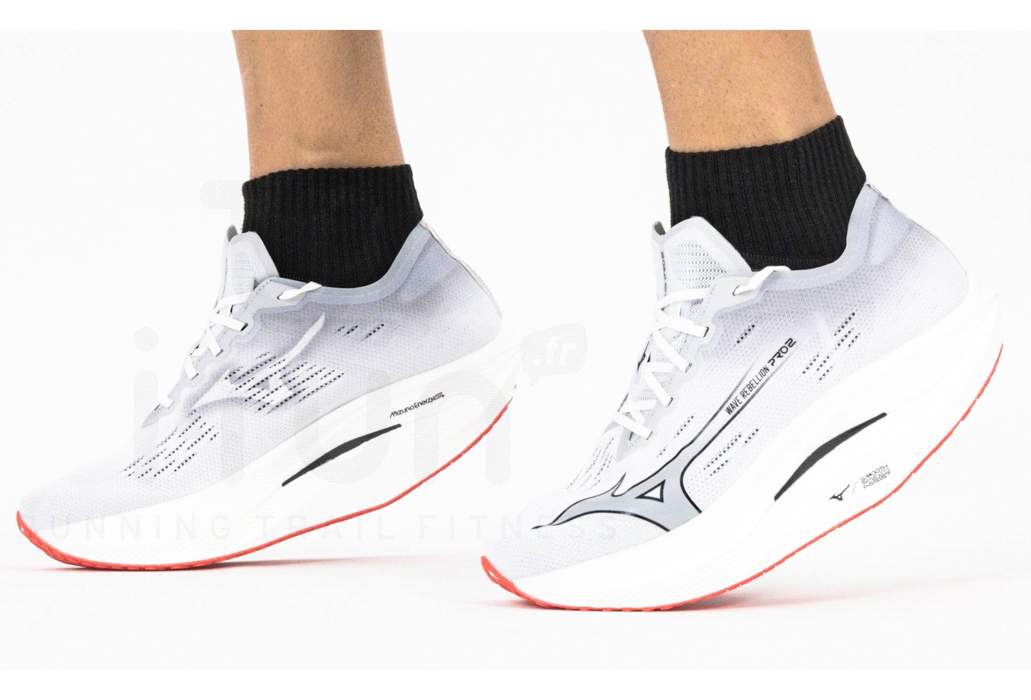 Mizuno Wave Rebellion Pro 2 M homme en déstockage - U1GD2417-01