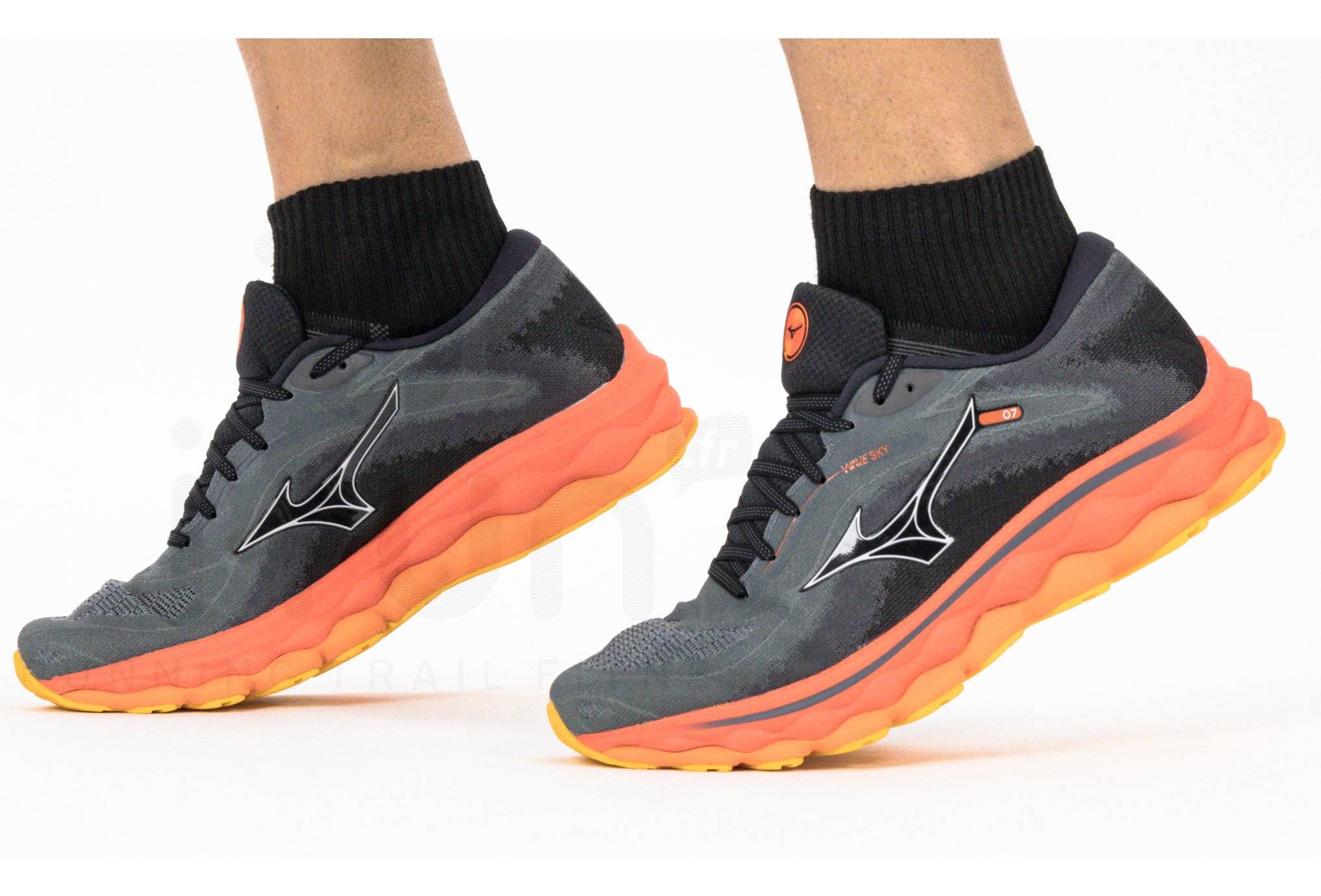 Mizuno Wave Sky 7 M homme en déstockage - J1GC2302-51