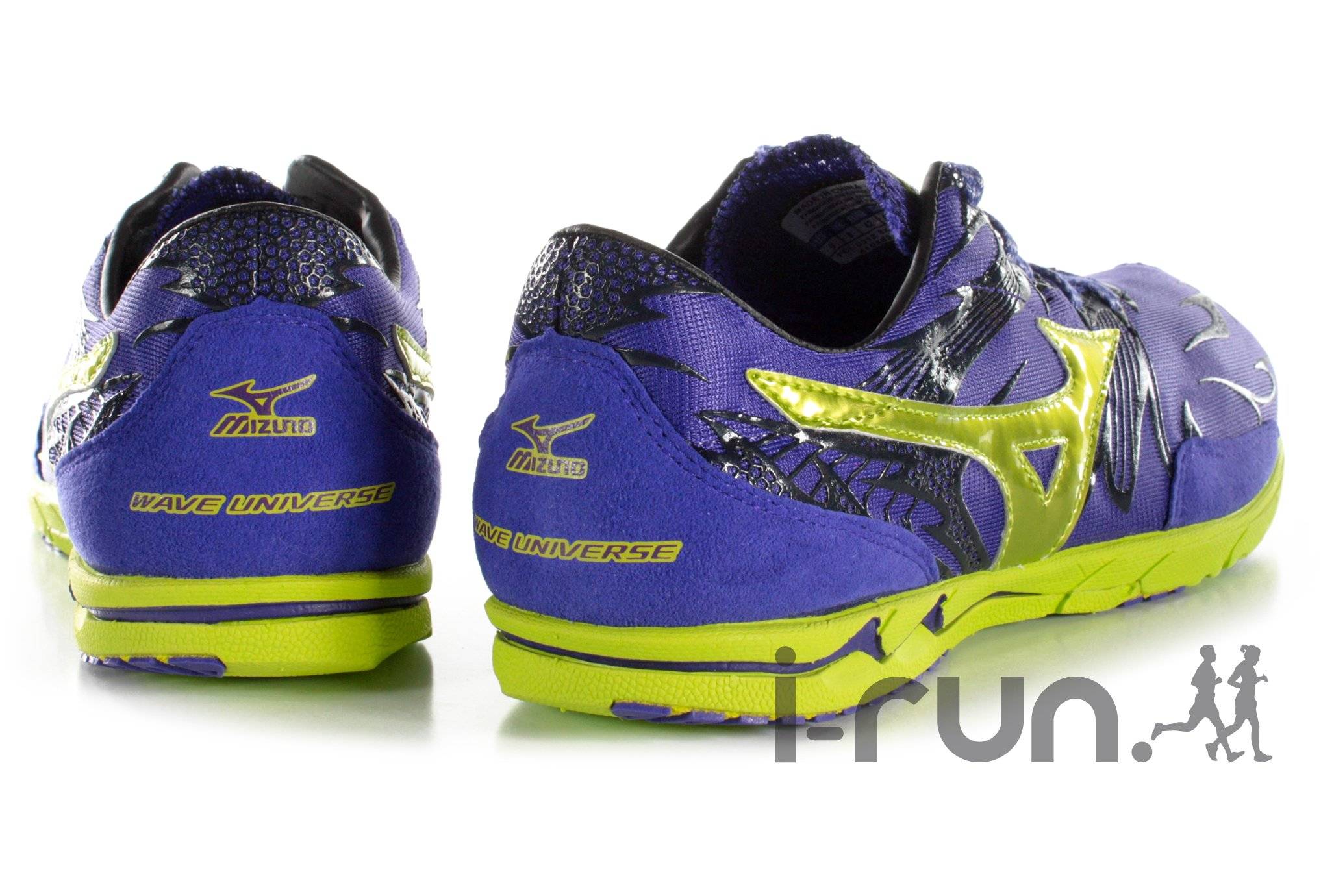 Mizuno wave hotsell universe 4