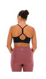 New Balance Essential Yoga