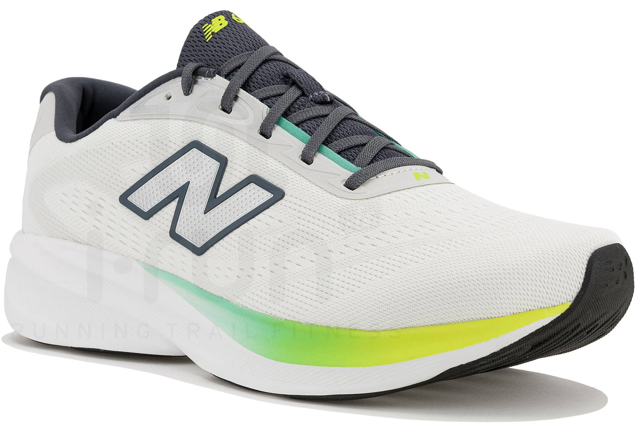 New Balance Fresh Foam 680 V9 
