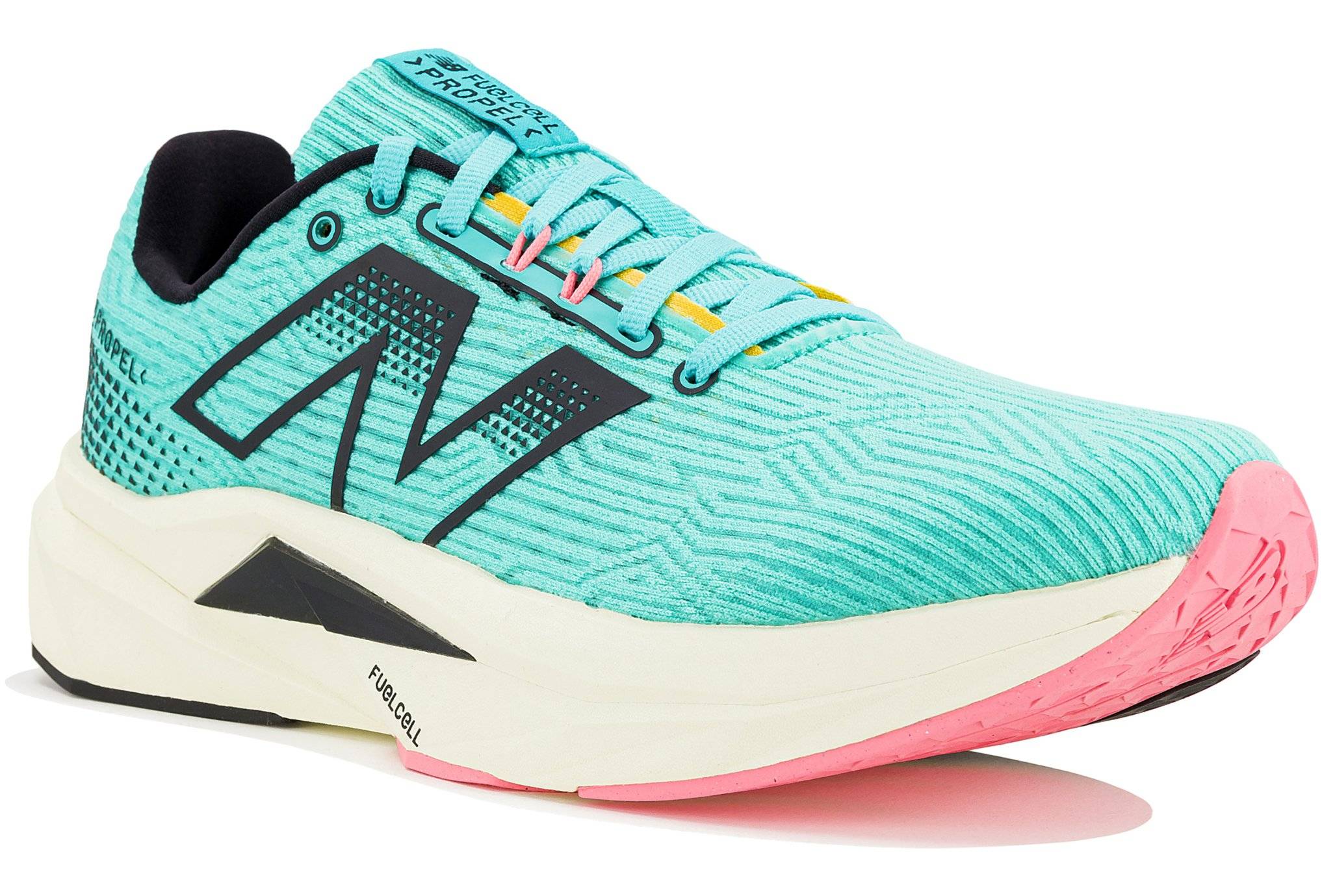 New Balance FuelCell Propel V5 
