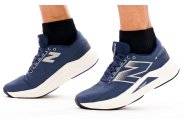 New Balance FuelCell Propel V5