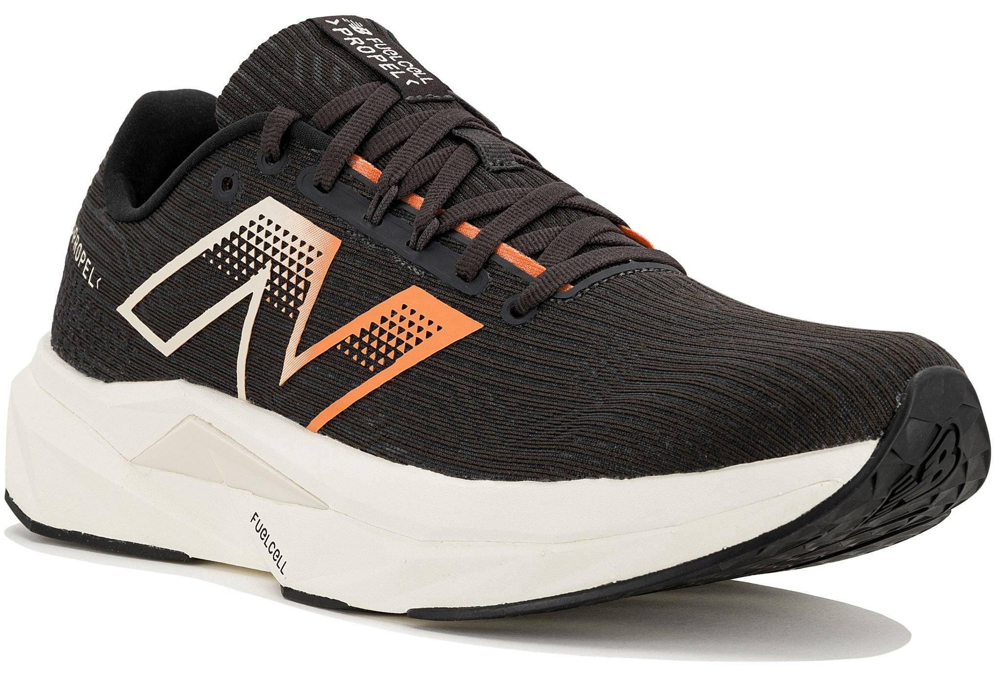 New Balance FuelCell Propel V5 