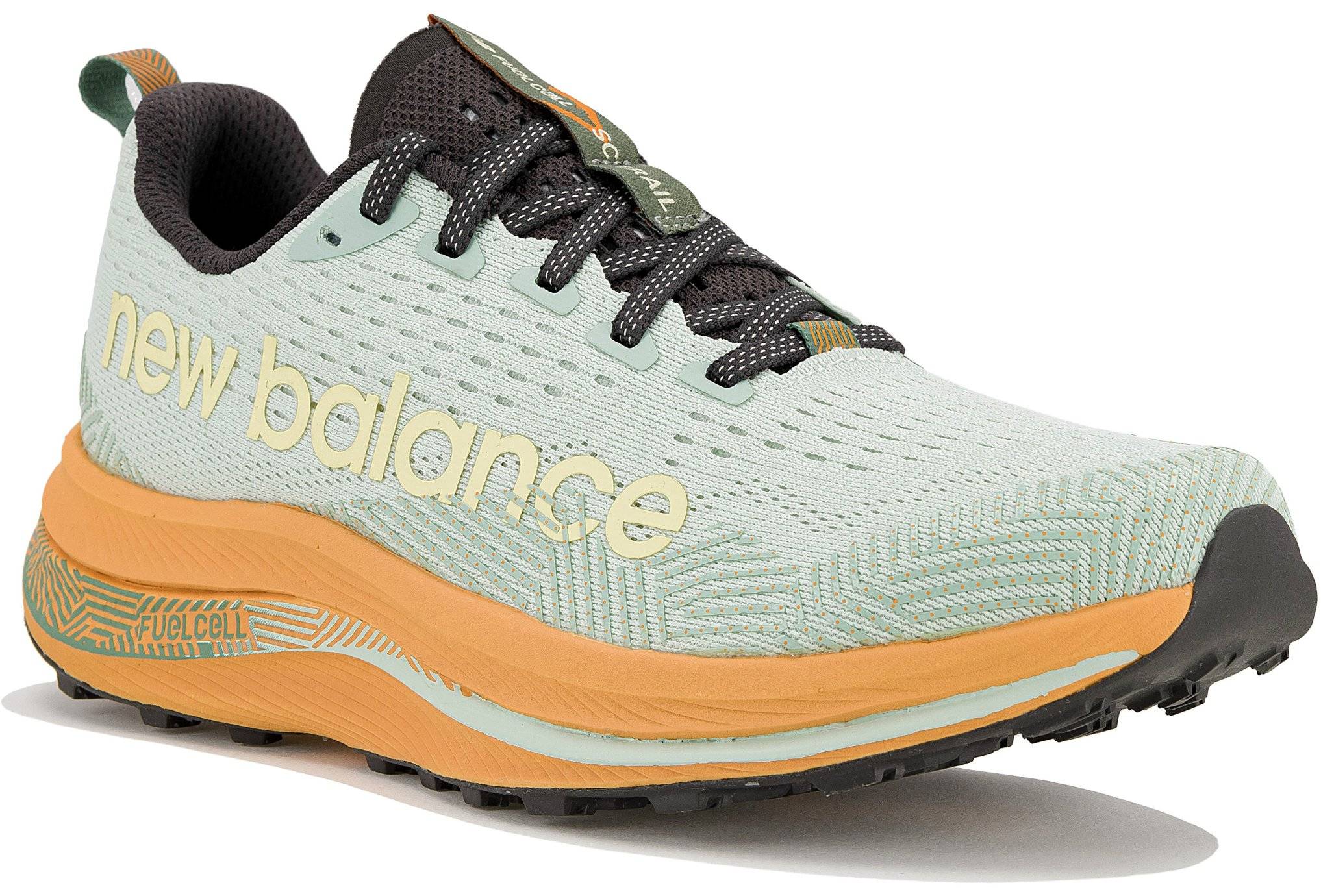 New Balance FuelCell SuperComp Trail W 