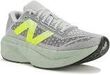 New Balance FuelCell SuperComp Trainer V3