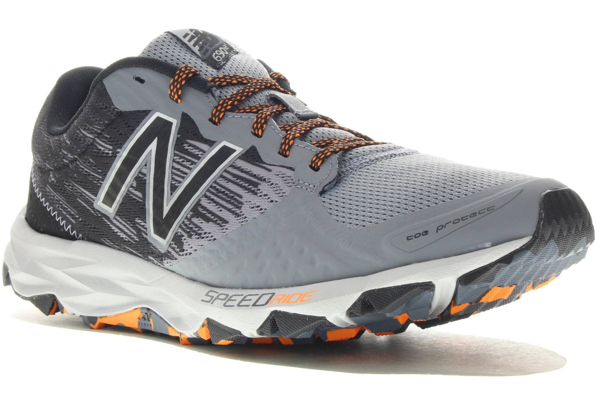 New Balance MT690 - D 