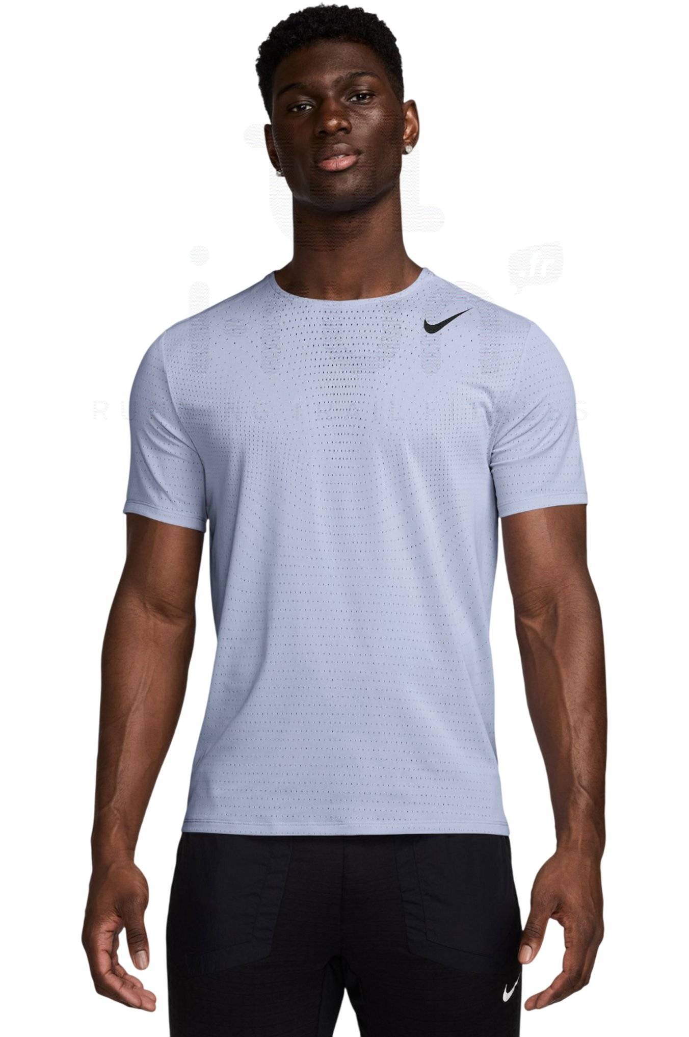 Nike AeroSwift 