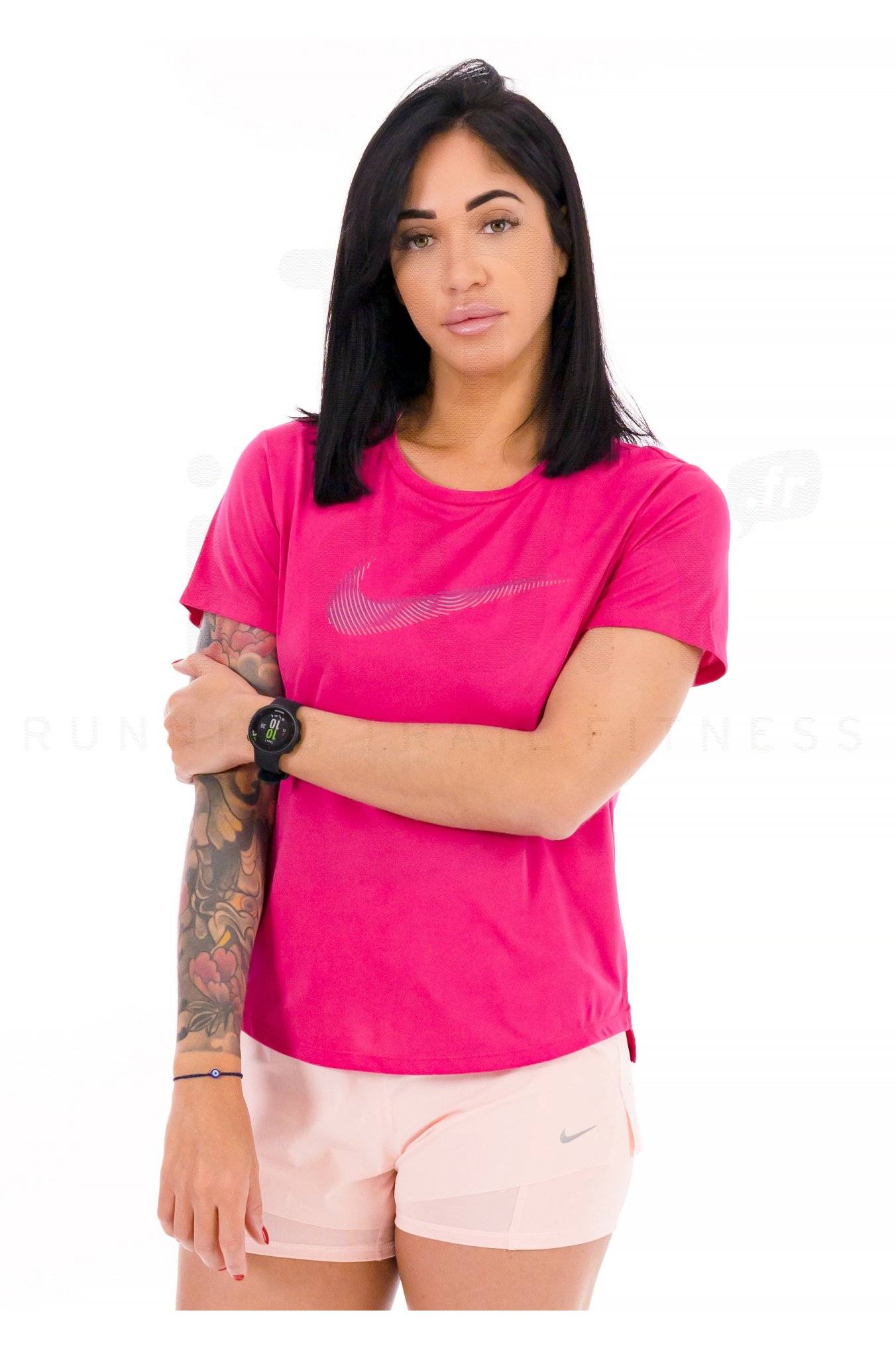 Nike Dri-Fit Swoosh 