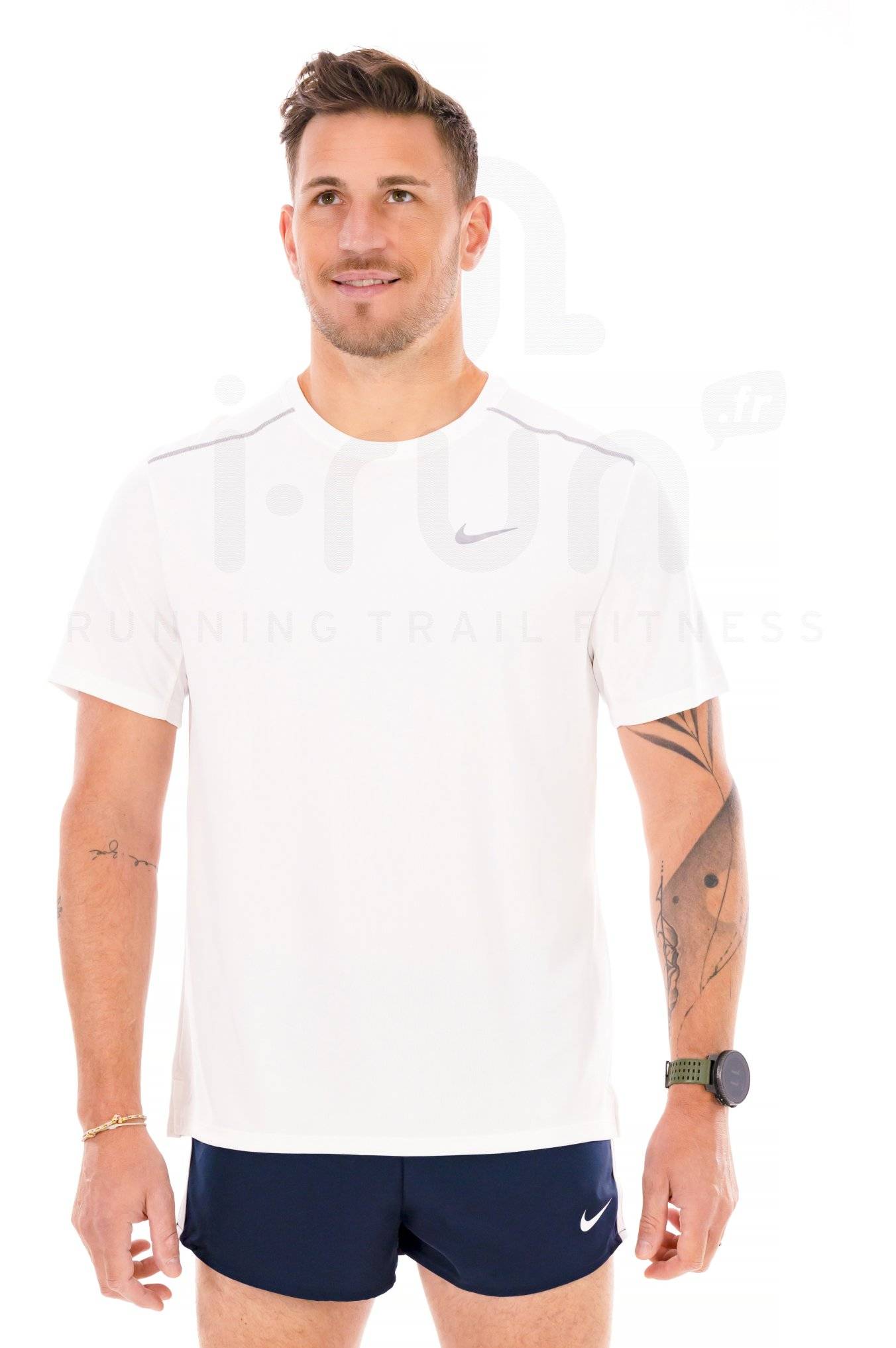 Nike Dri-Fit UV Miler 