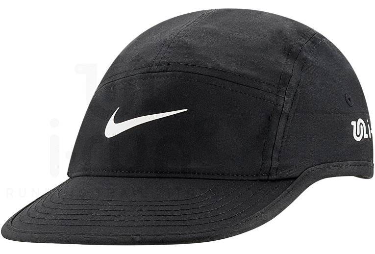 Nike Fly Blocks League