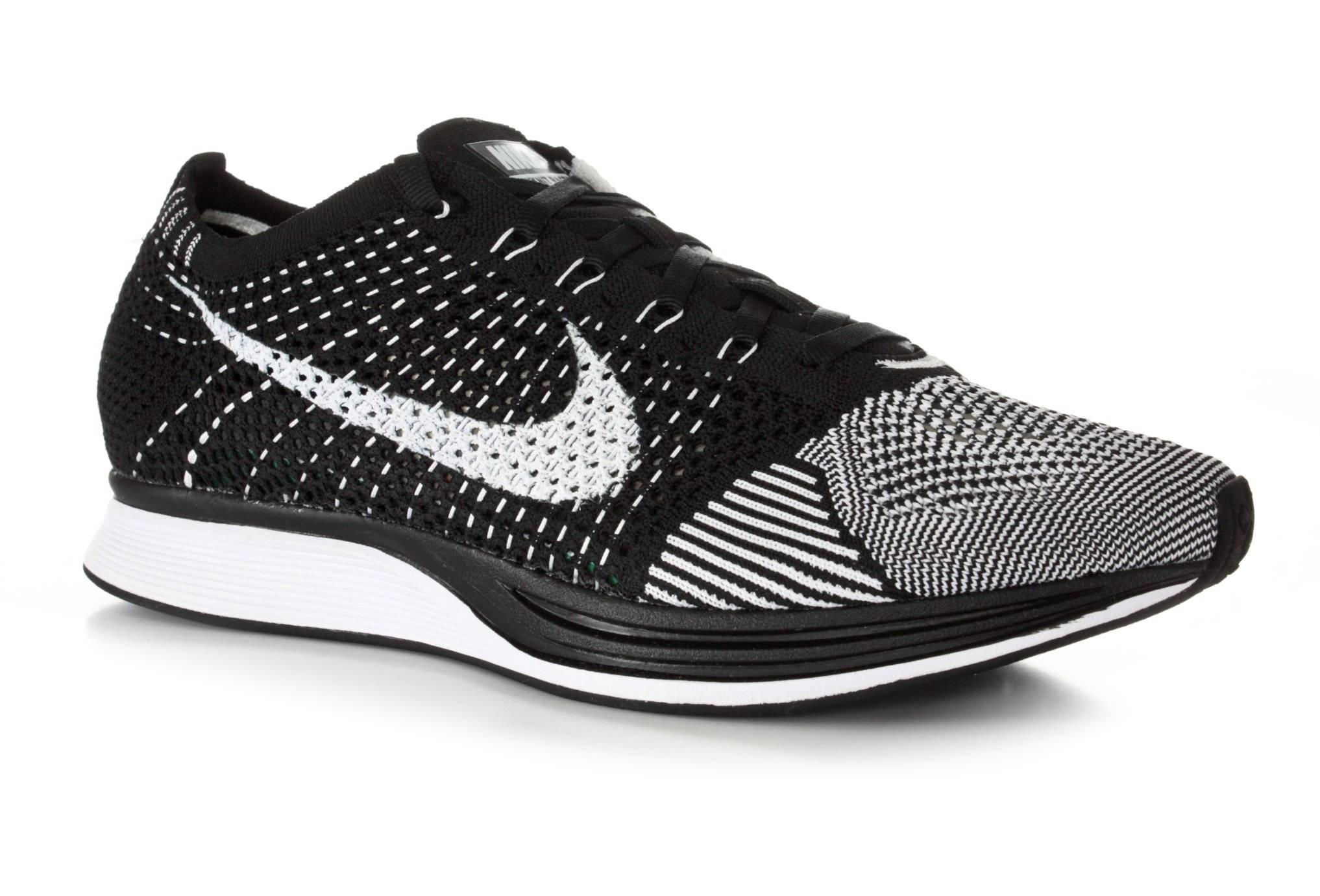 flyknit racer blanche