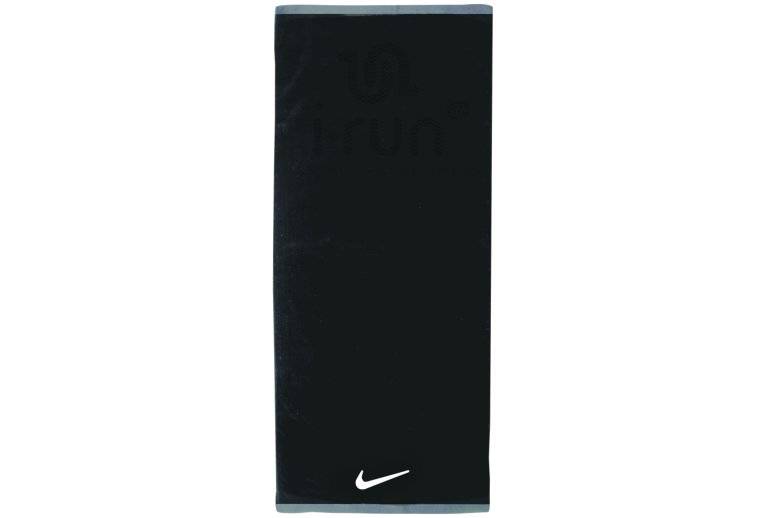Nike Fundamental Towel - L 