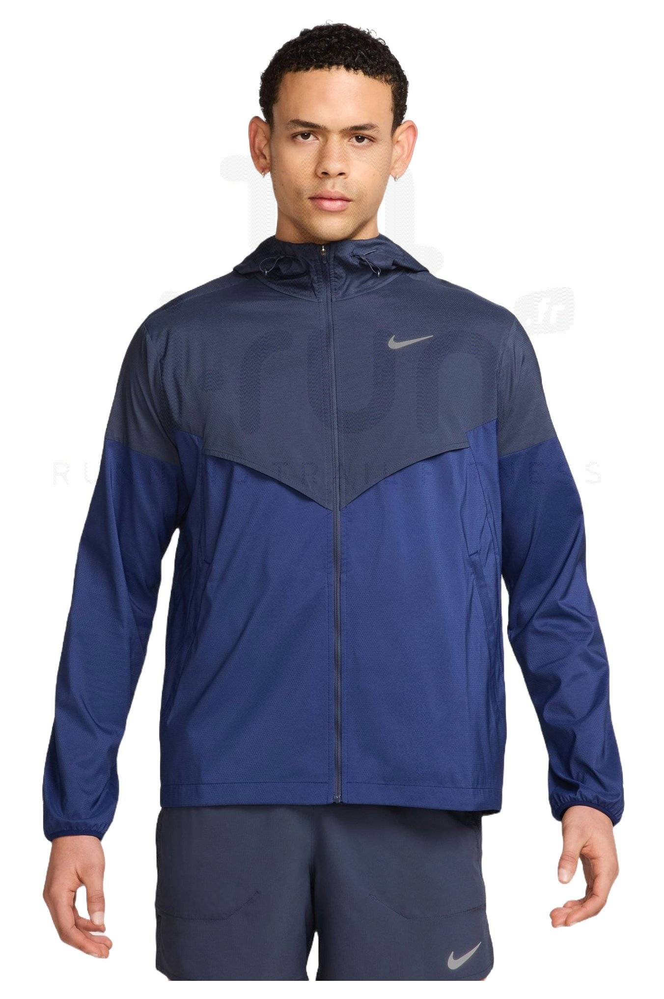 Nike Impossibly Light Windrunner 