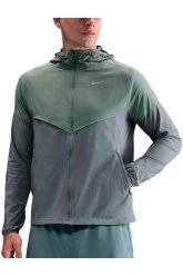 Nike Impossibly Light Windrunner