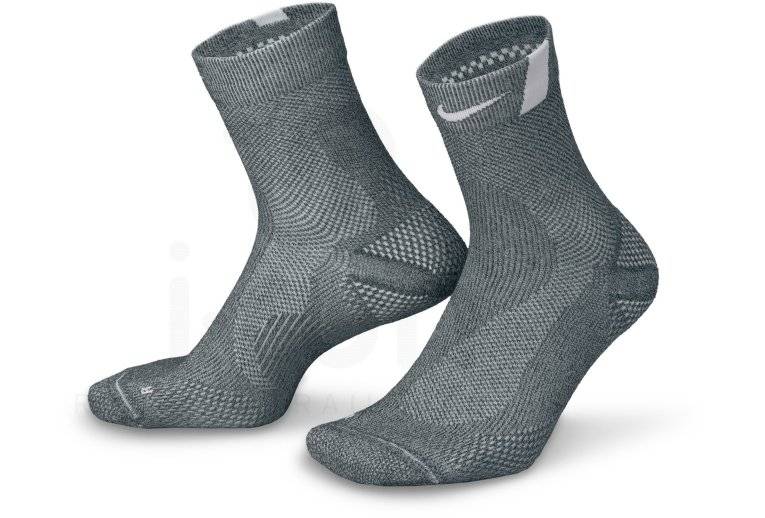 Nike Lightweight Micro Crew