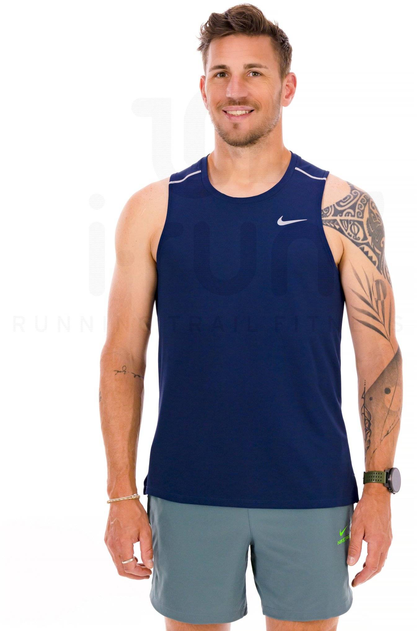 Nike Miler 