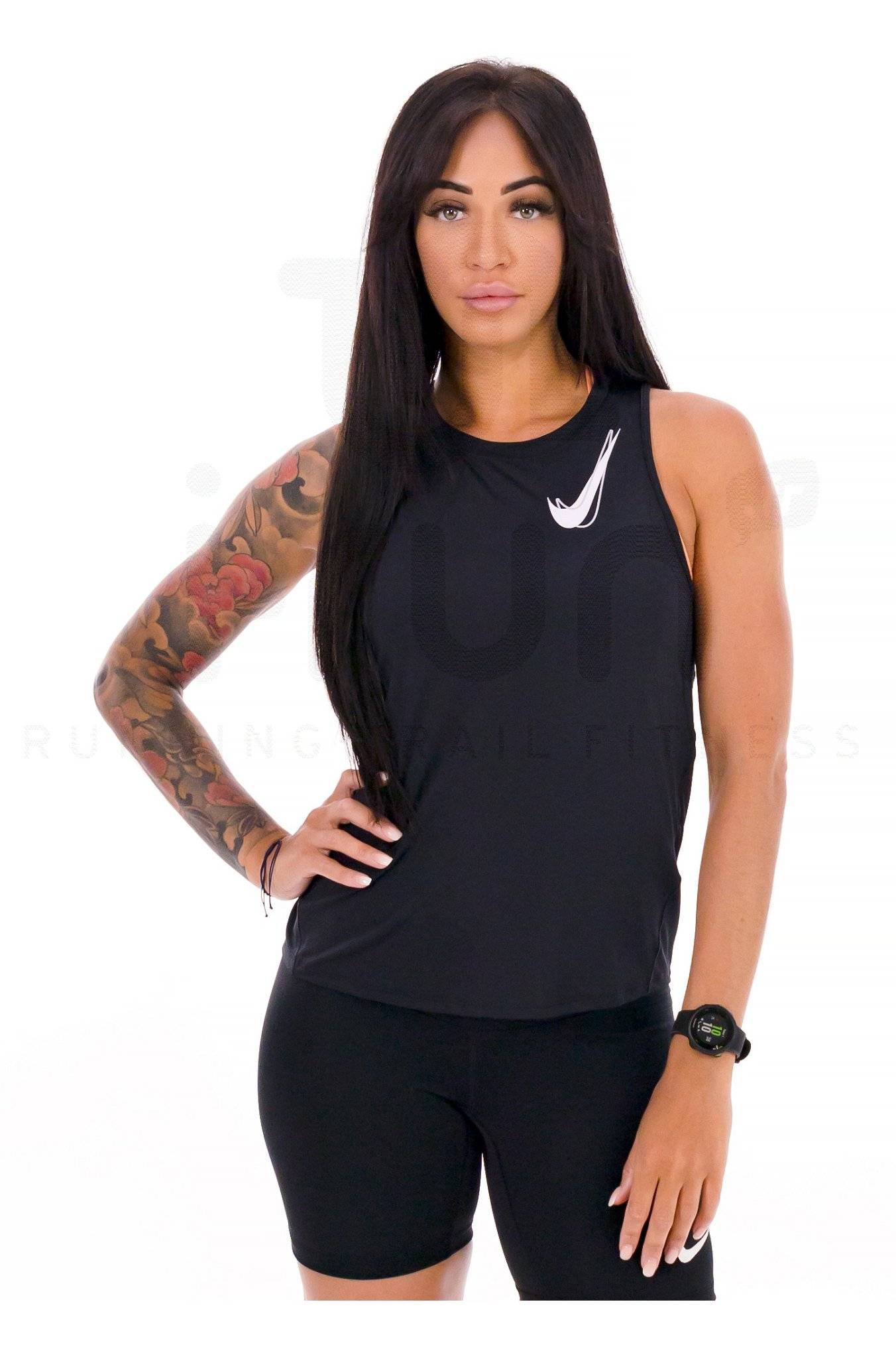 Nike One Swoosh 