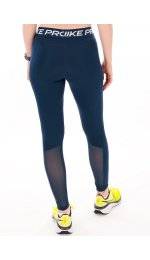 Nike Pro 365