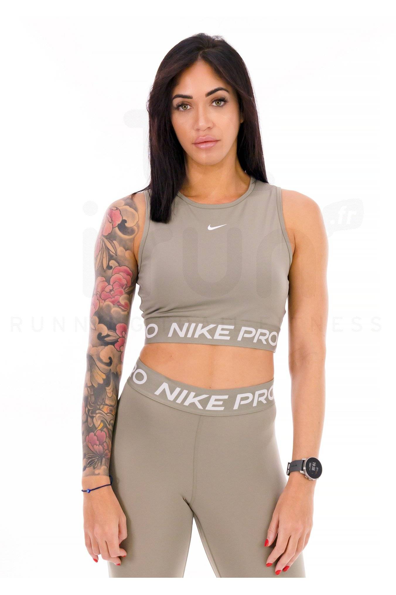 Nike Pro 365 