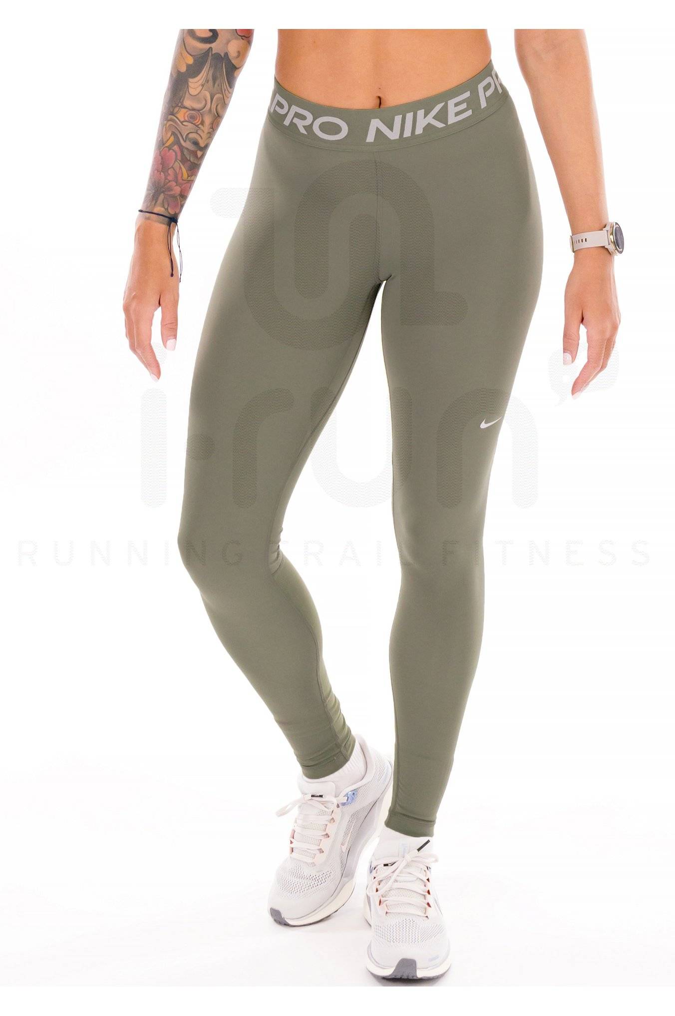Nike Pro 365 