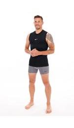 Nike Pro M