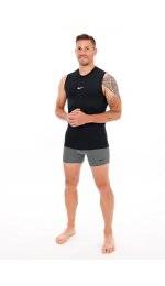 Nike Pro M