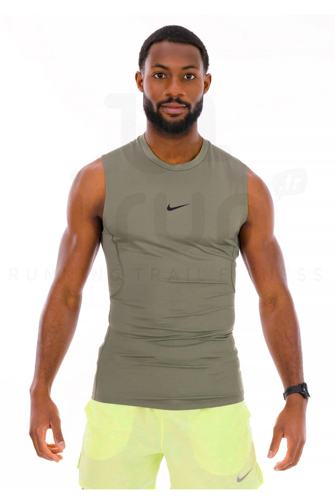 Nike Pro 