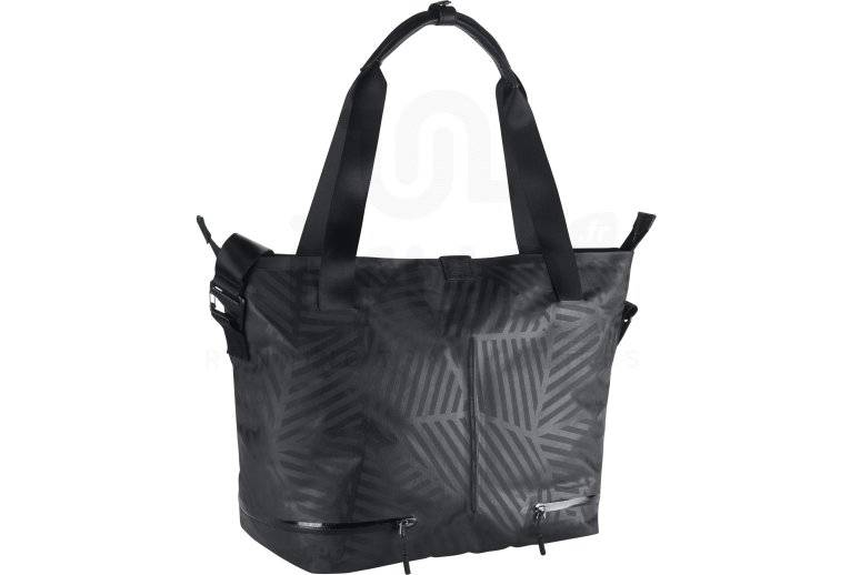 Nike on sale formflux tote