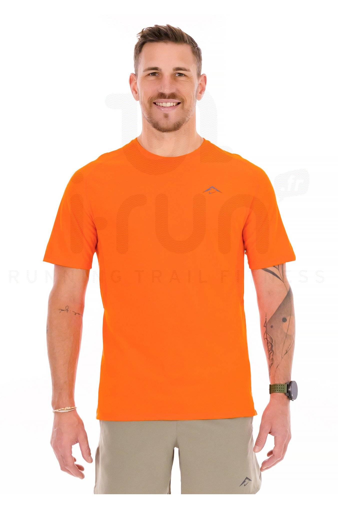 Nike Solar Chase 