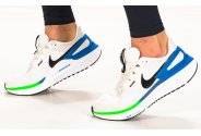 Nike Structure 25 M