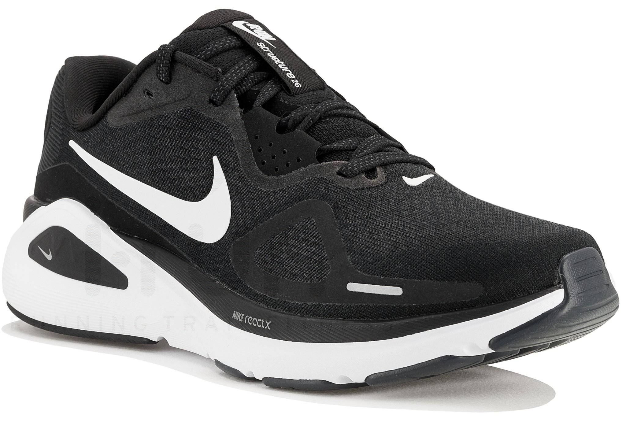 Nike Structure 26 