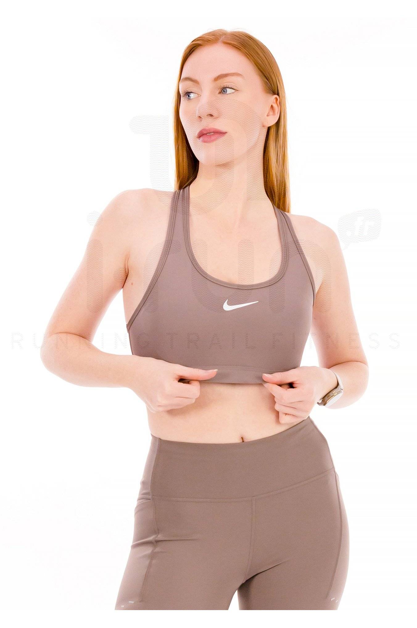 Nike Swoosh 
