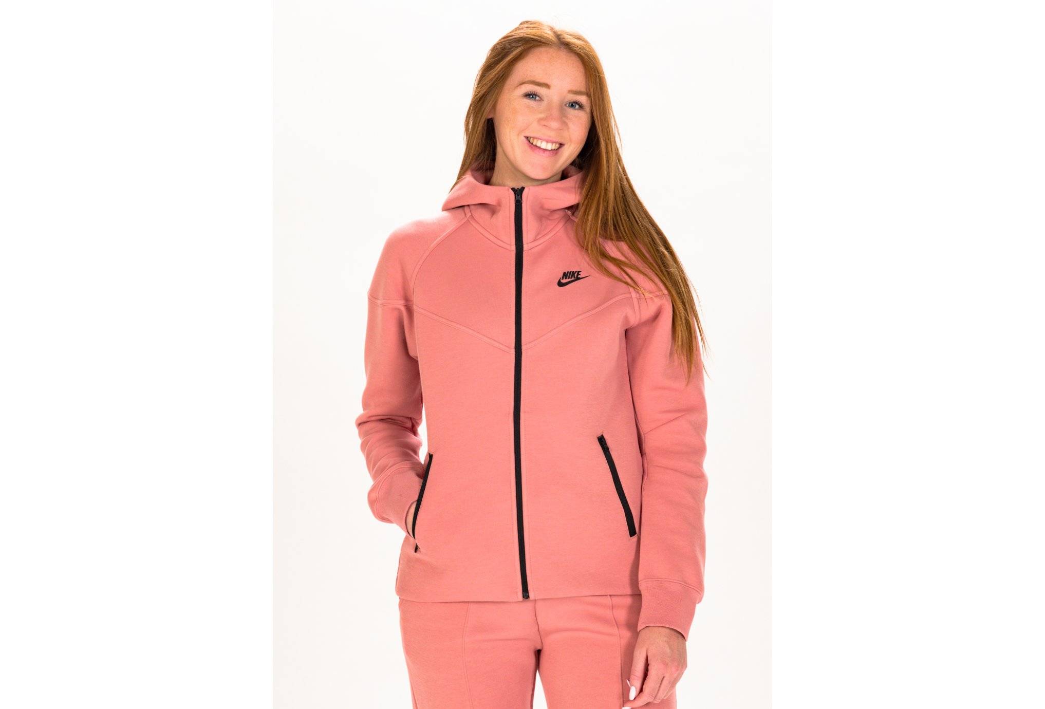 Nike Tech Fleece Windrunner W femme en destockage FB8338 618