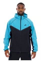 Nike Tech