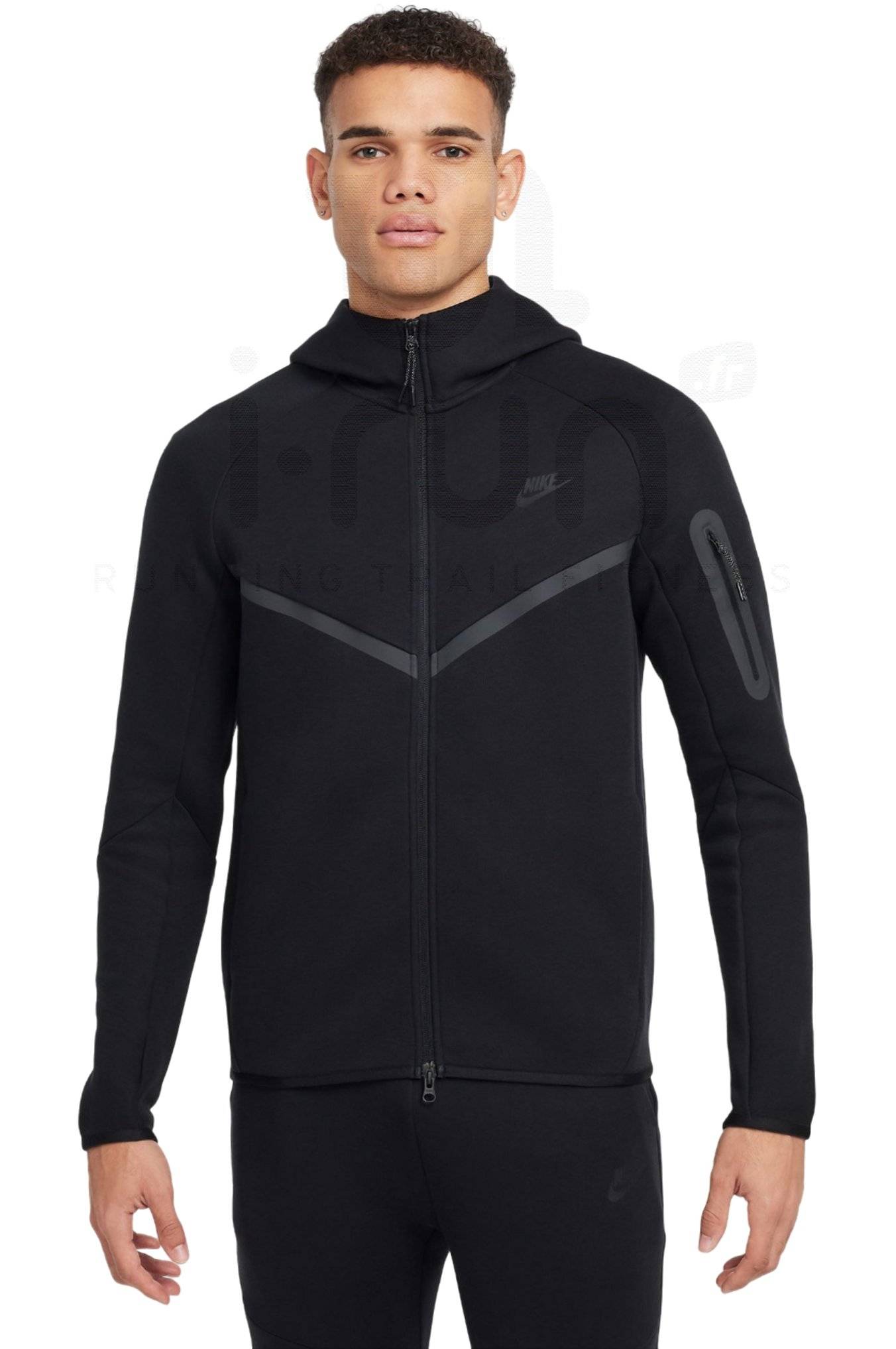 Nike Tech Windrunner 