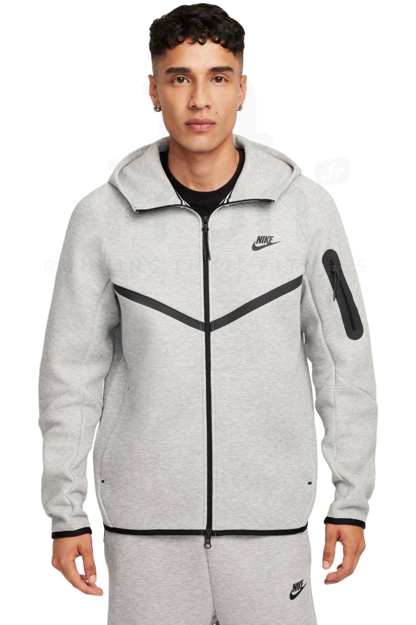 Nike Tech Windrunner 