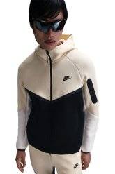 Nike Tech Windrunner