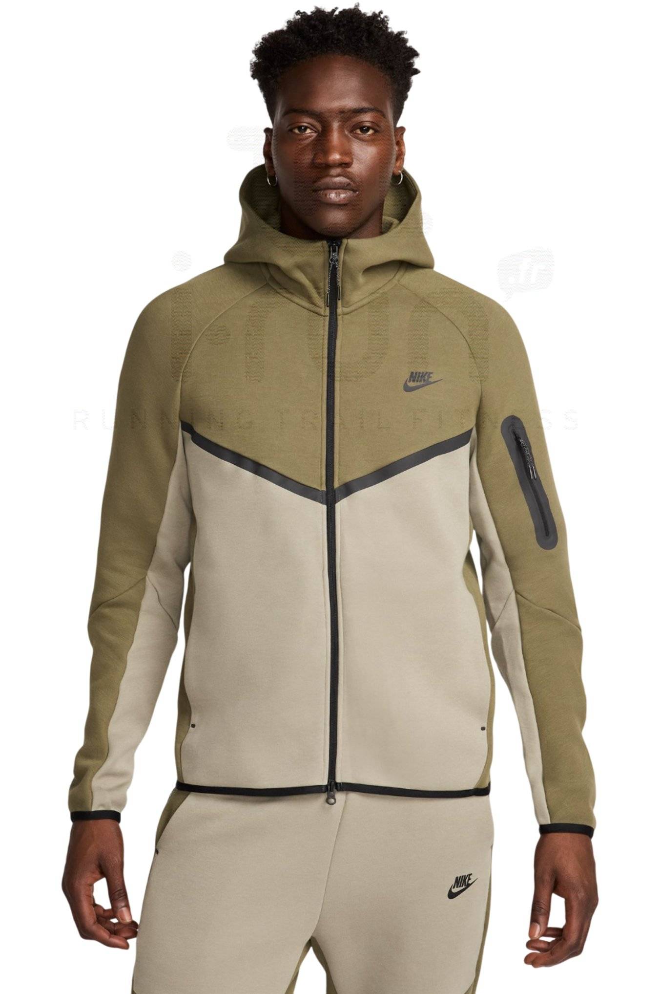 Nike Tech Windrunner 