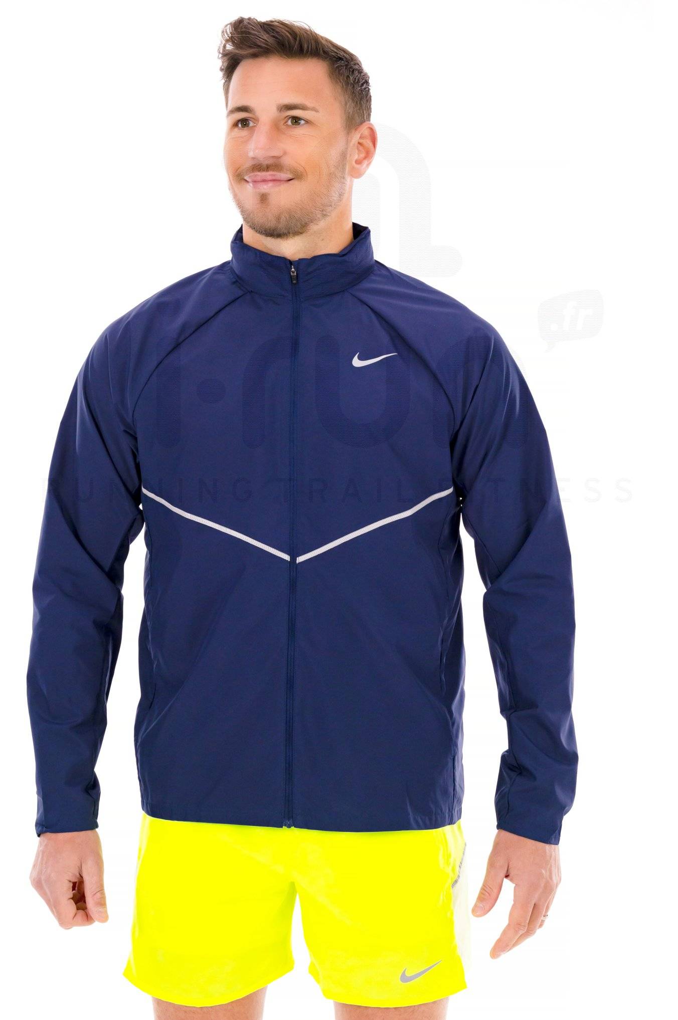 Nike UV Repel Miler 