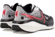 Nike Vomero 17